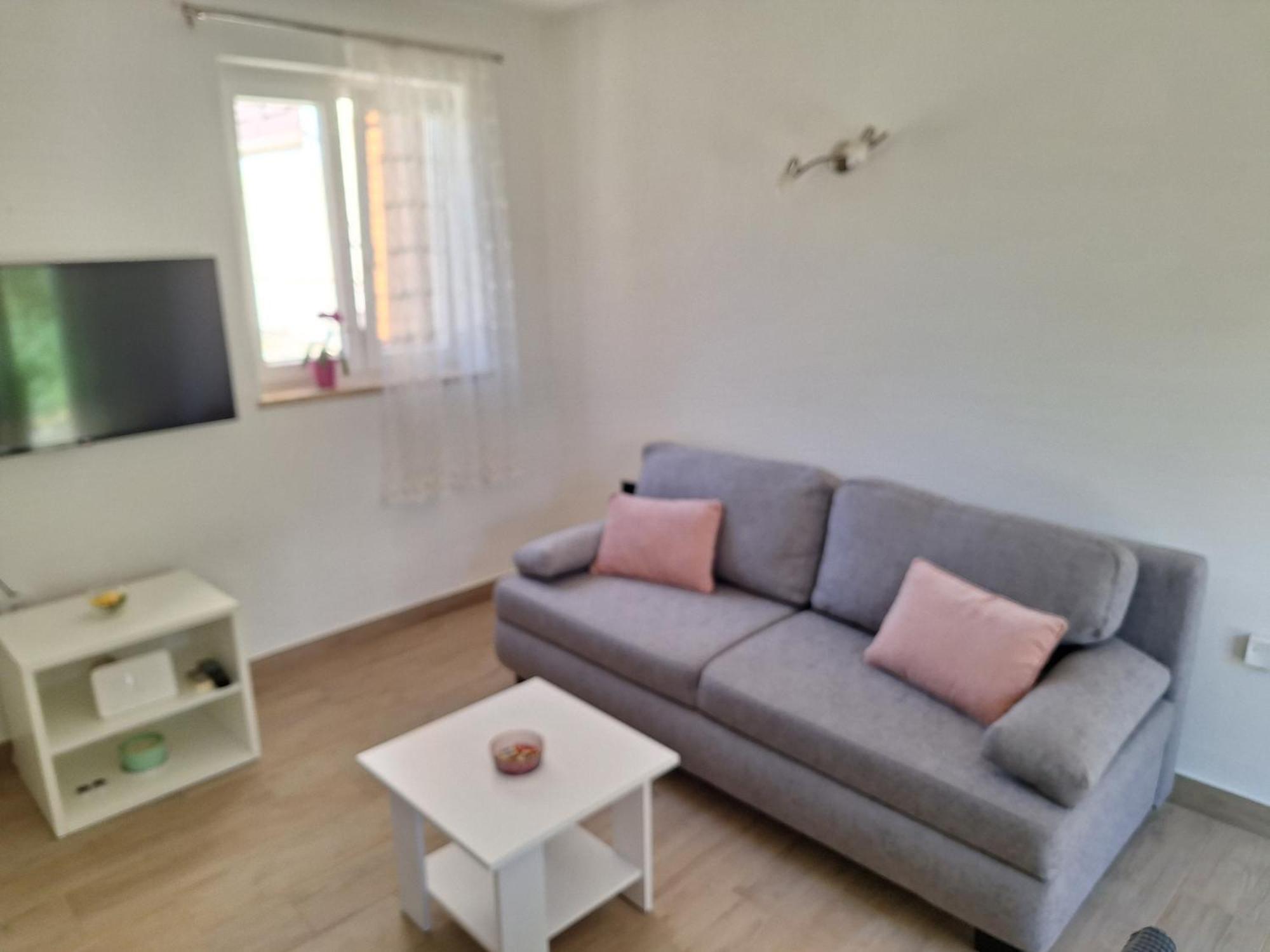 Apartment Olga Ровінь Екстер'єр фото