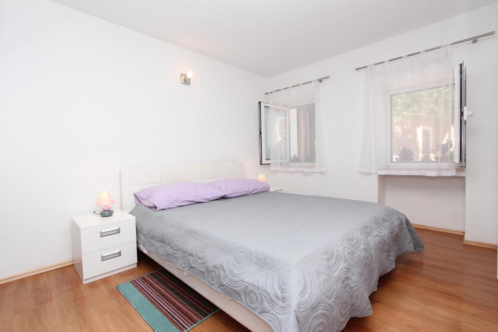 Apartment Olga Ровінь Екстер'єр фото